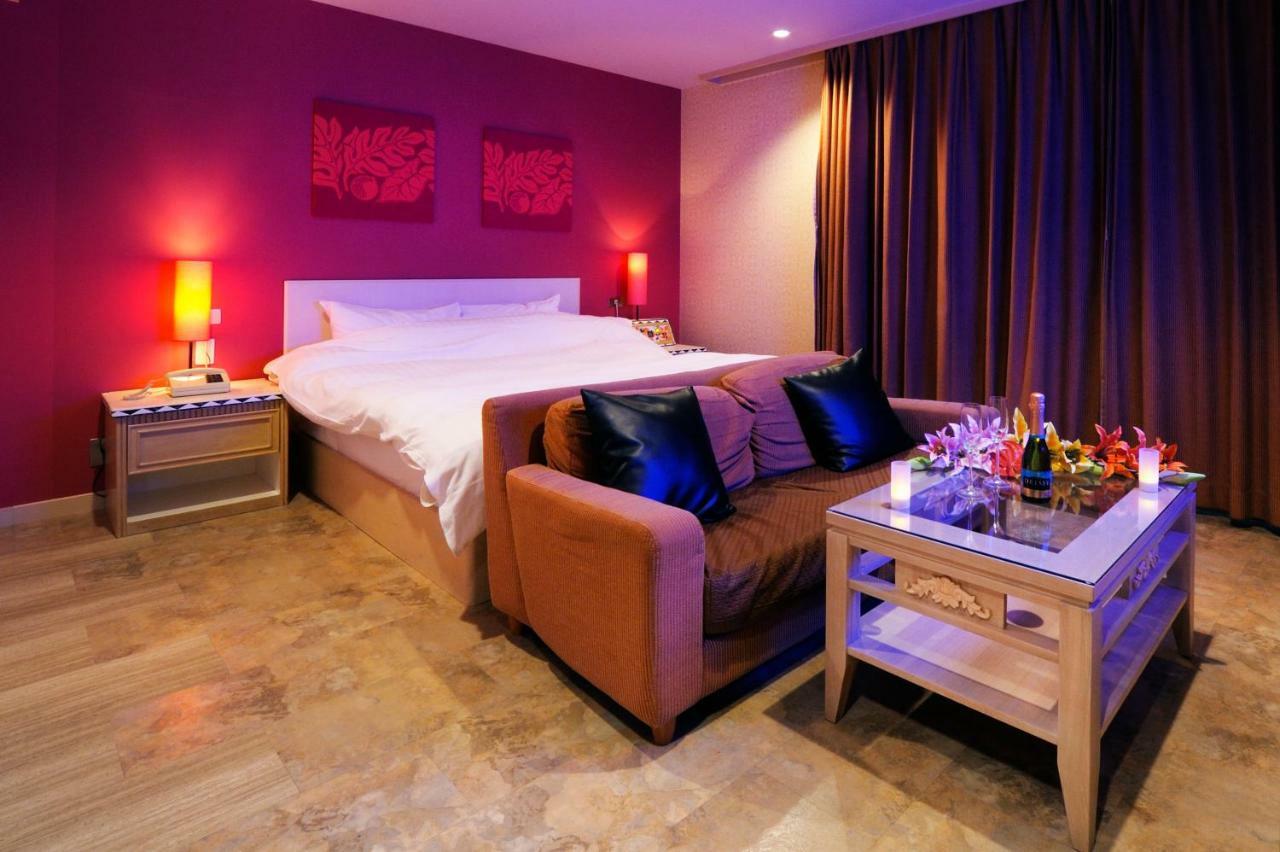 Hotel Sol (Adults Only) Фукуока Екстериор снимка