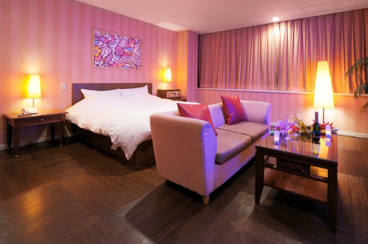 Hotel Sol (Adults Only) Фукуока Екстериор снимка